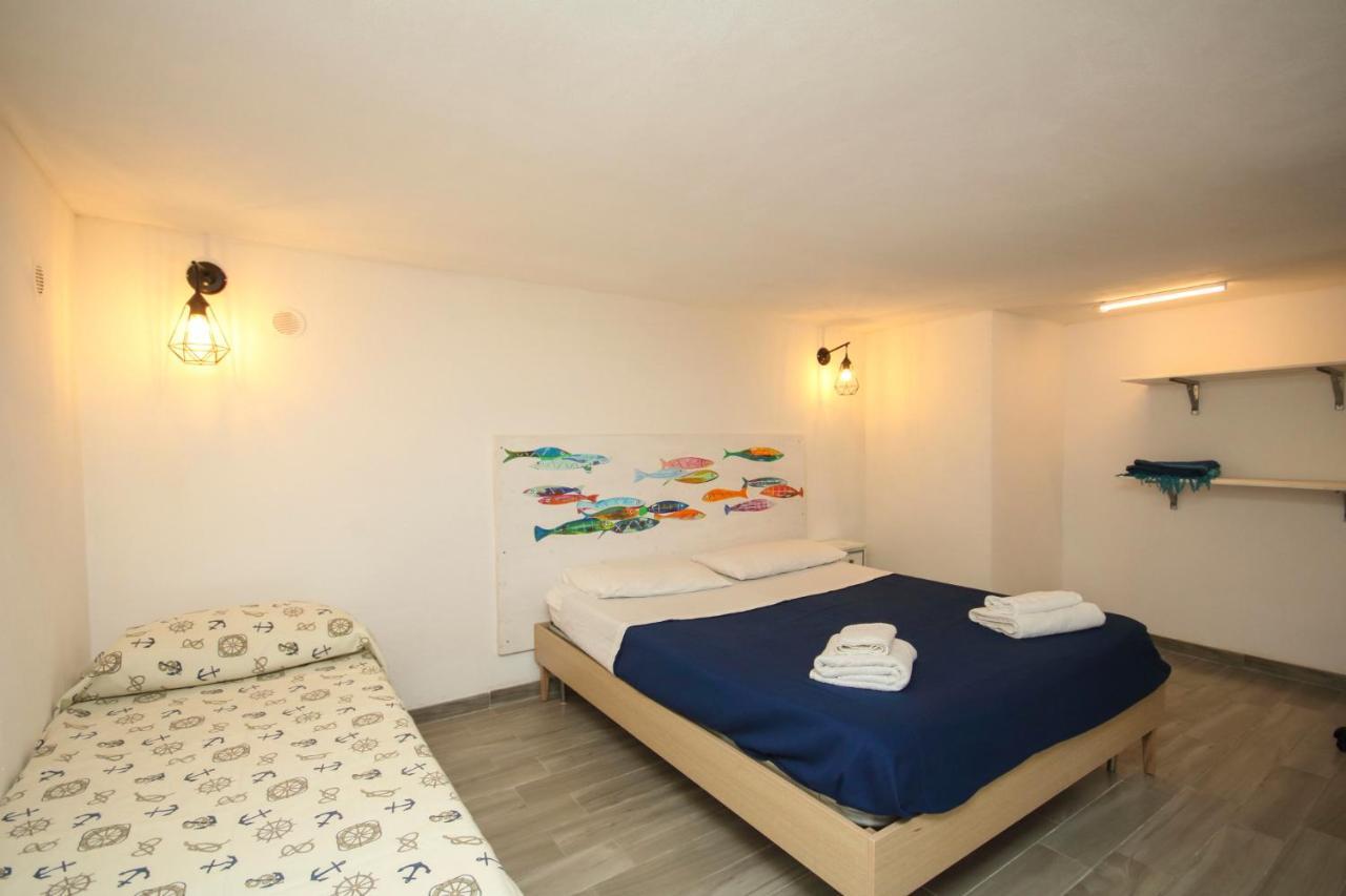 Dimore Di Mare - Beachfront Apartments Santa Flavia Exterior foto