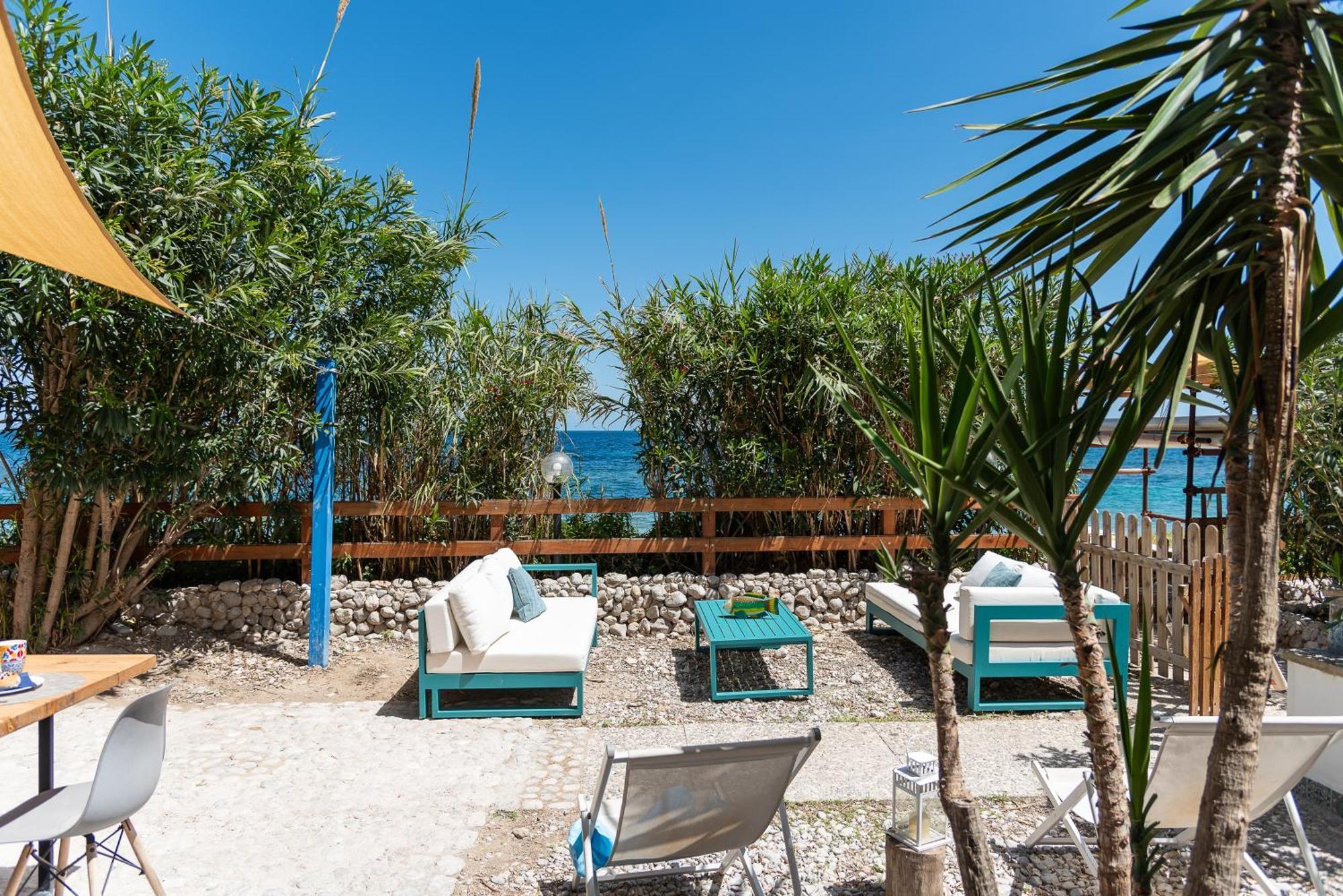 Dimore Di Mare - Beachfront Apartments Santa Flavia Exterior foto
