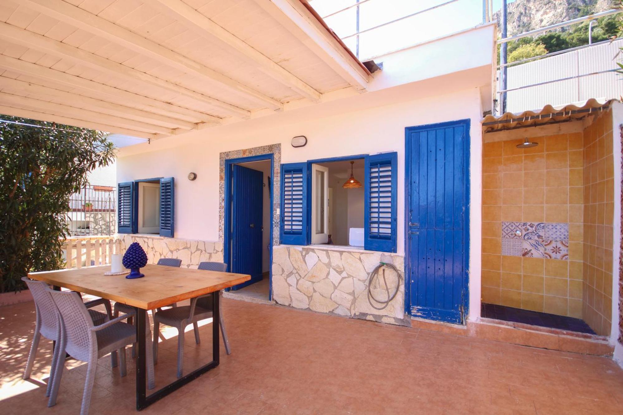 Dimore Di Mare - Beachfront Apartments Santa Flavia Exterior foto